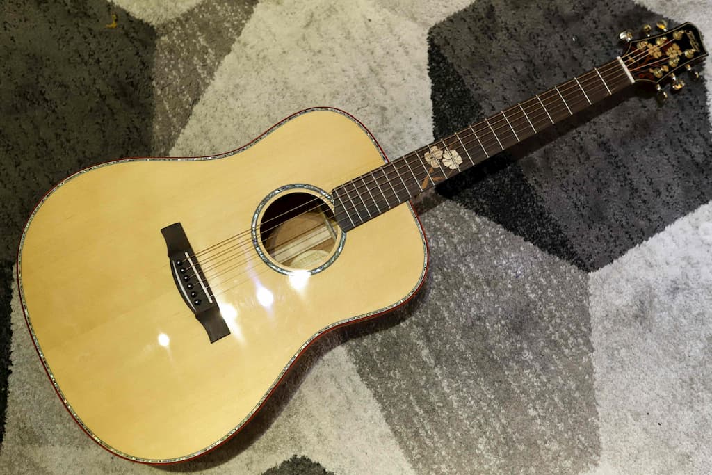 Đàn Guitar Acoustic Takahama ATK300E