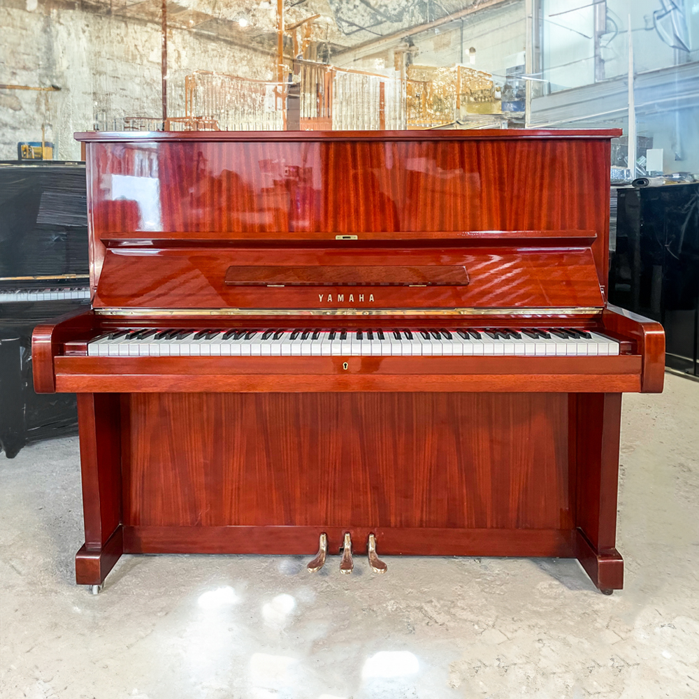 ĐÀN PIANO CƠ YAMAHA U2C Gỗ Bóng